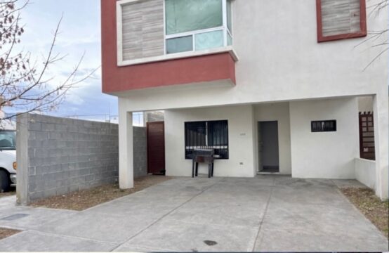 Casa en Renta Valle Oriente, sector C, Artega, Coahuila.