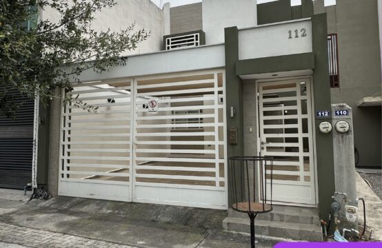 CASA EN VENTA EN VALLE DEL SALDUERO, APODACA, NUEVO LEON.