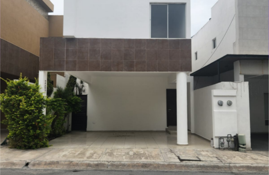 CASA EN VENTA  CENTRIKA CRISOLES  MONTERREY N.L.